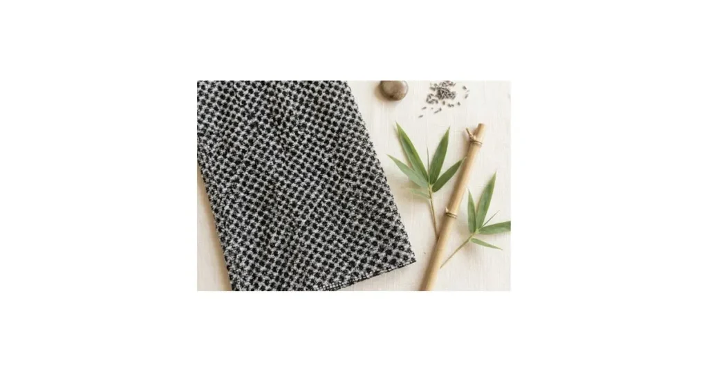 Serviette exfoliante polyester vs bambou — comparatif matières pour le gommage corps